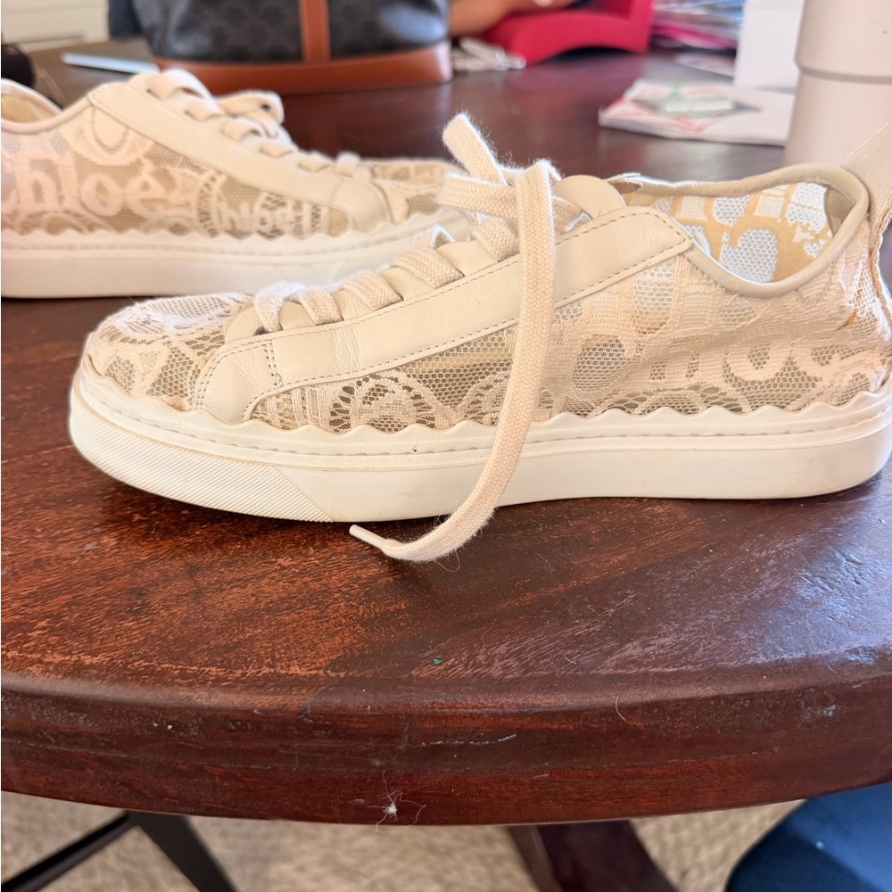 Chloé Cream Lace-Accent Women's Sneakers
